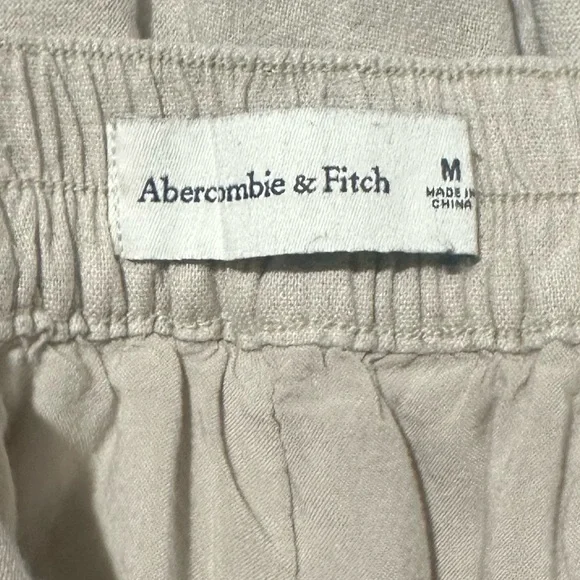 Abercrombie & Fitch Light Tan linen blend Shorts - Picture 3 of 6